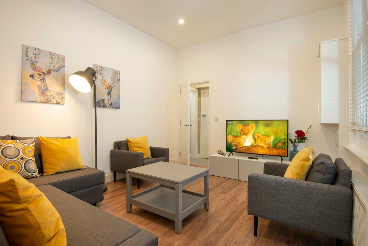 Flat B - Ground Floor, 2 Bedroom, 2 Bathroom Apartment With Garden In Central Southsea, Portsmouth Exteriér fotografie